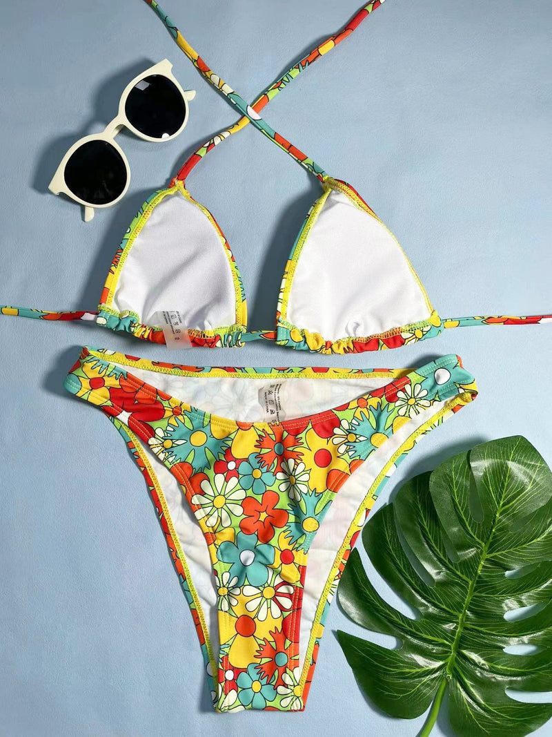 Maillot de bain bikini à nouer et motif floral contrasté 