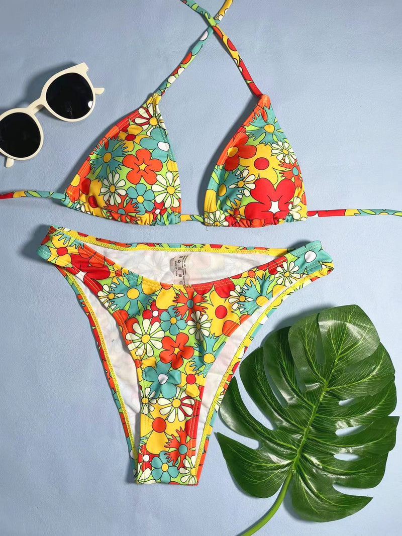 Maillot de bain bikini à nouer et motif floral contrasté 