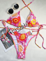 Maillot de bain bikini rembourré à motif floral contrasté avec anneau en O et lien à nouer 