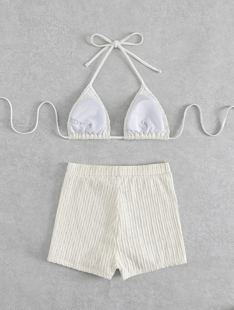 Traje de baño bikini con espalda descubierta, tirantes finos y textura tipo halter 