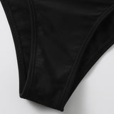 Maillot de bain bikini asymétrique à volants et découpes irrégulières et solides 