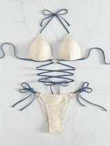 Traje de baño bikini sin espalda, con textura, cruzado en la parte delantera y halter con relleno en contraste 